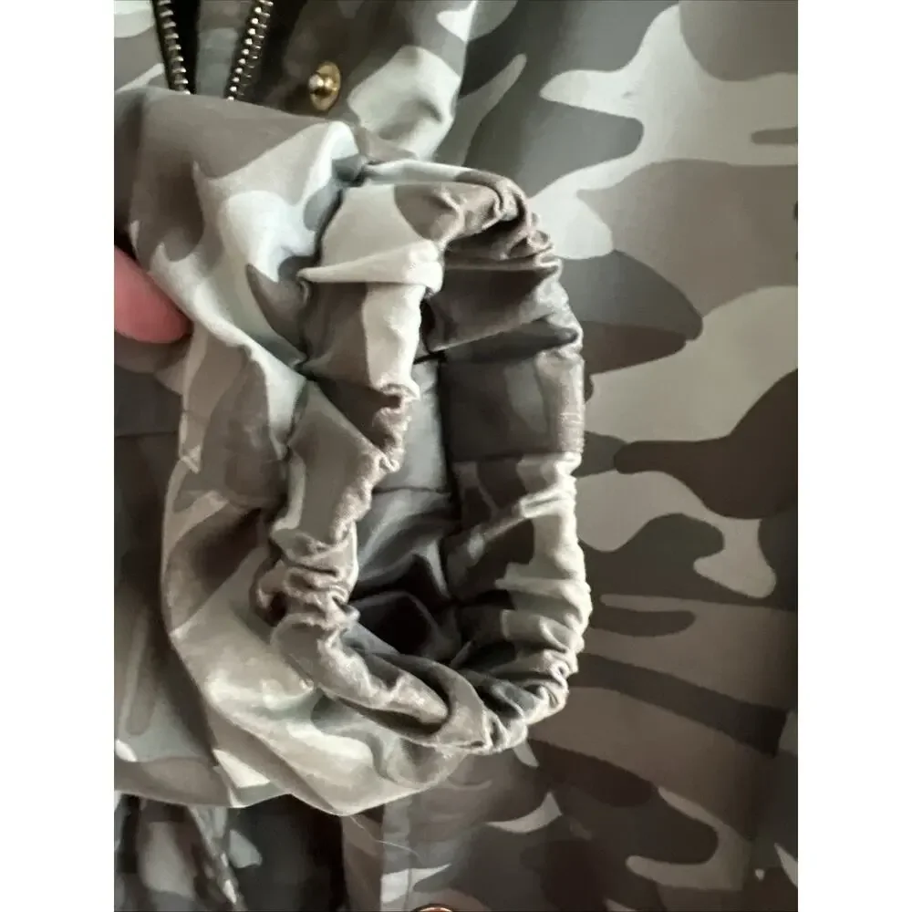 Justice Girls Green Camo Jacket Fleece Lined Size 12 Great Condition With Hood